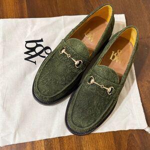 Men’s Shoes 9 “1/2